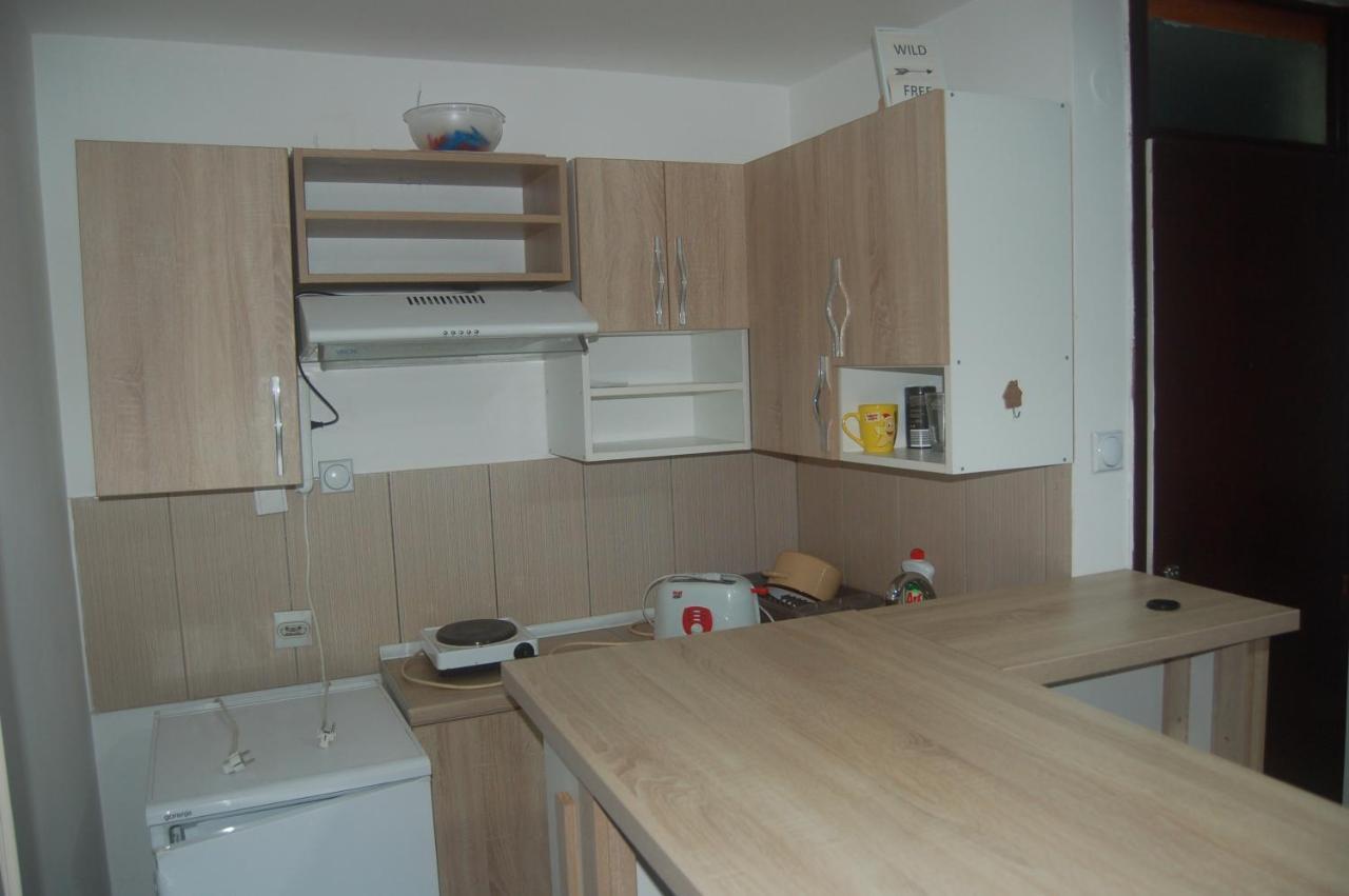 Apartmani Marios Nis Exterior photo